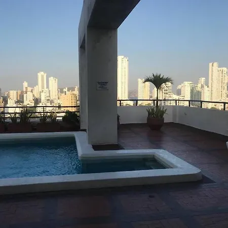 Apartamento Duplex Marina En Laguito, Apartment *