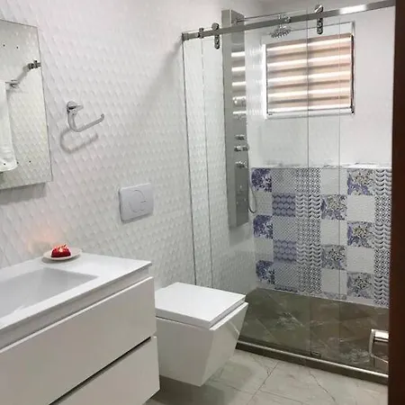 Apartamento Duplex Marina En Laguito, * Cartagena