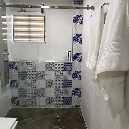 Apartamento Apartamento Duplex Marina En Laguito, *