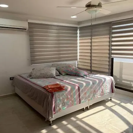 Apartamento Duplex Marina En Laguito, Cartagena