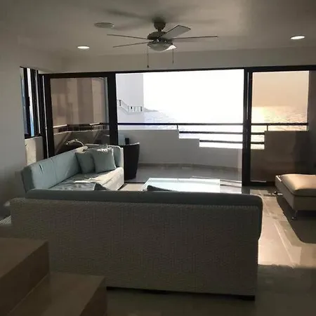 Apartamento Duplex Marina En Laguito, Apartamento *